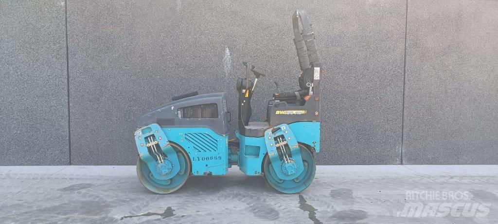 Bomag BW 100 AD-4 Duowalsen