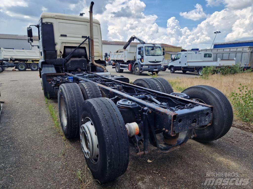 MAN 324.26 Chassis met cabine