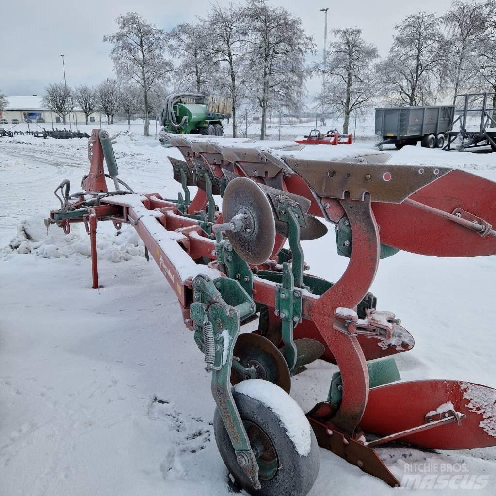 Kverneland EM85 Wentelploegen