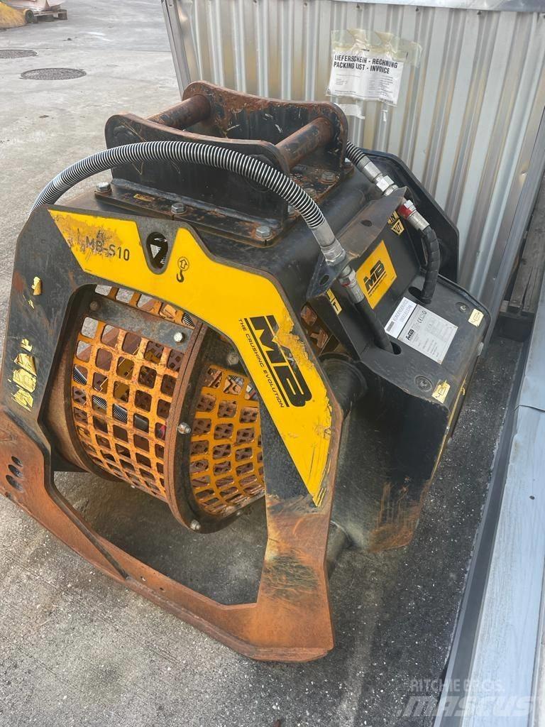 MB Crusher S 10 Zeefinstallatie