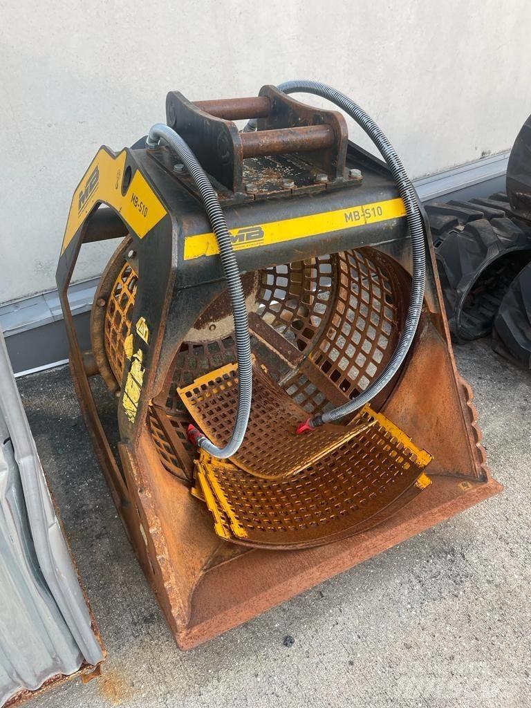 MB Crusher S 10 Zeefinstallatie