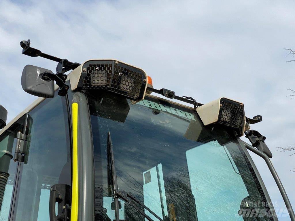 Liebherr LR 636 Rupsladers