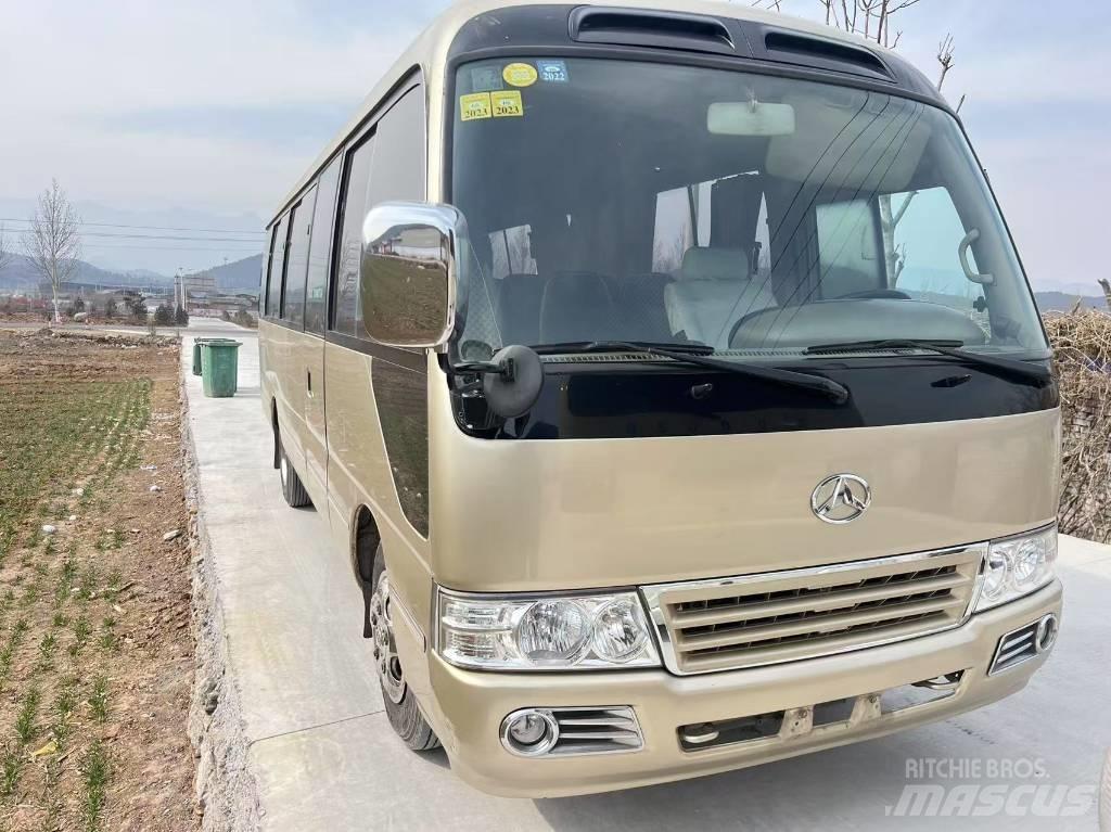 Toyota Coaster Intercitybussen