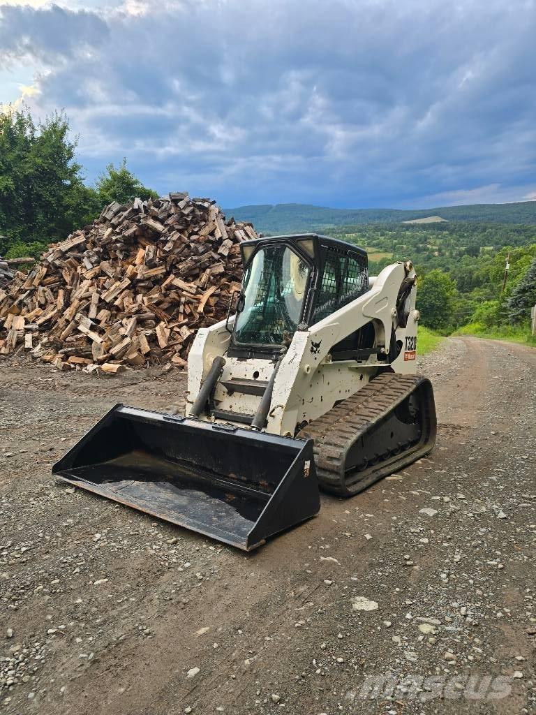Bobcat T 320 Schrankladers