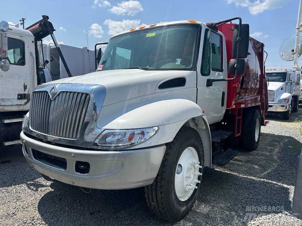 International 4300 Vuilniswagens