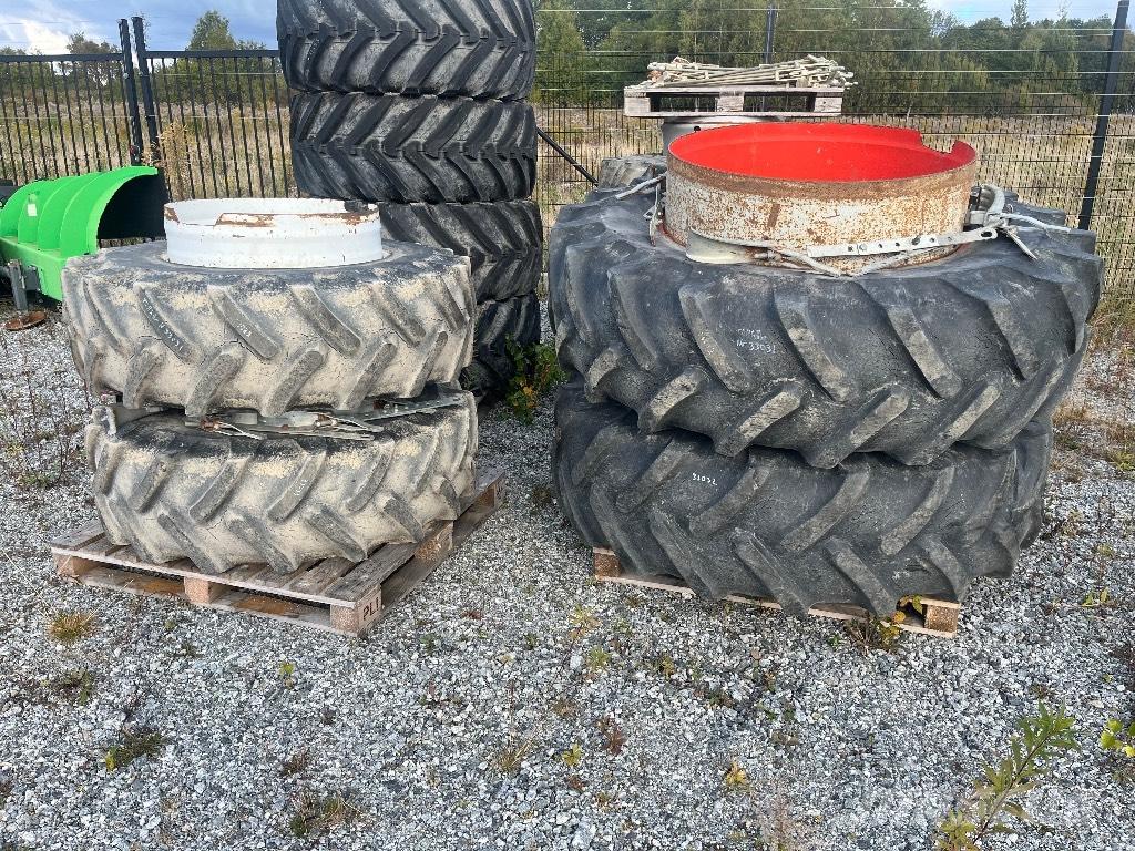 CLAAS Arion 640 Tractoren