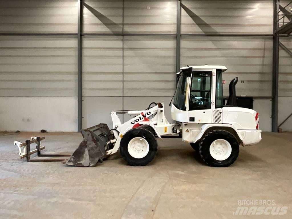 Volvo L 30 G Wielladers