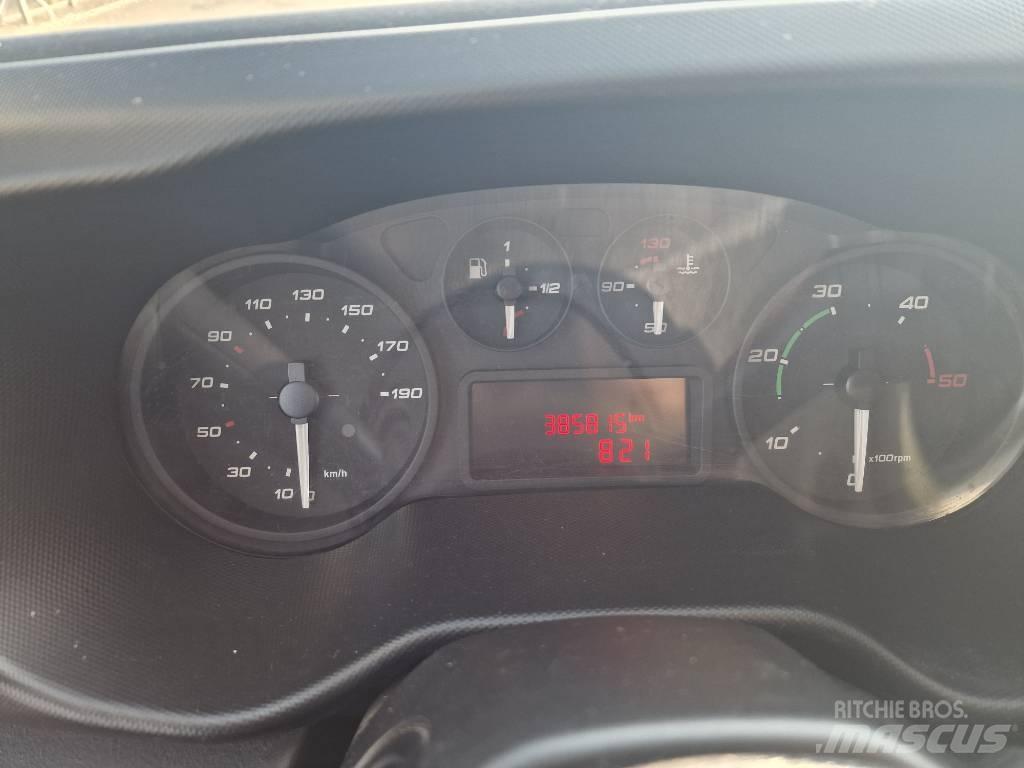 Iveco Daily 35 S11 Gesloten bedrijfswagens