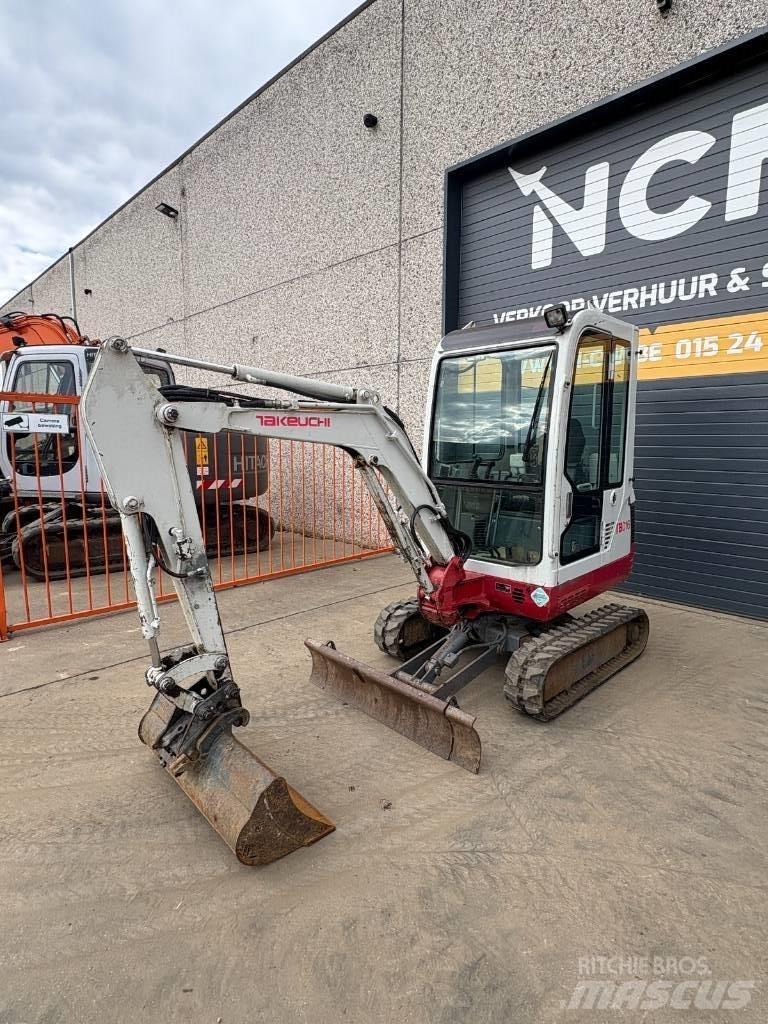 Takeuchi TB016 Minigraafmachines < 7t