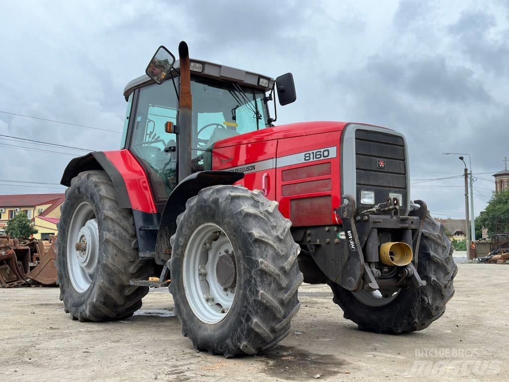 Massey Ferguson 8160 Tractoren