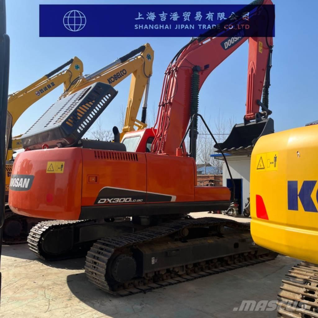 Doosan DX 300 Rupsgraafmachines