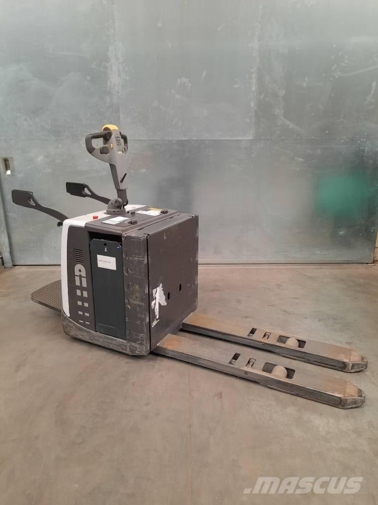 UniCarriers PMR200P Meerij pallettruck met platform