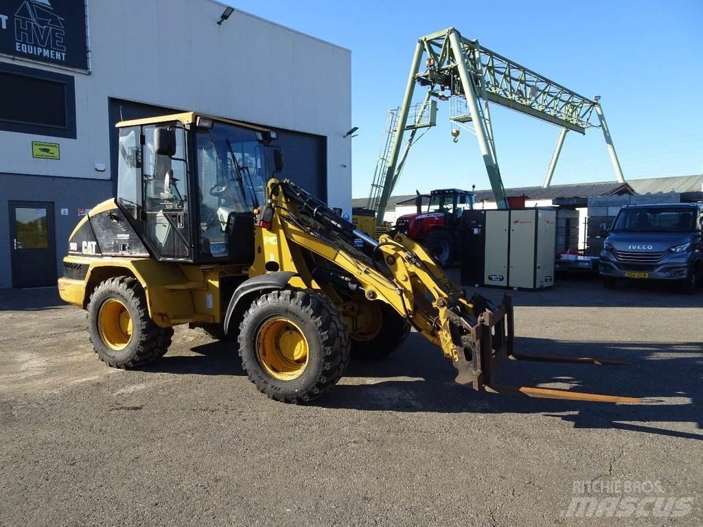 CAT 908 Wielladers