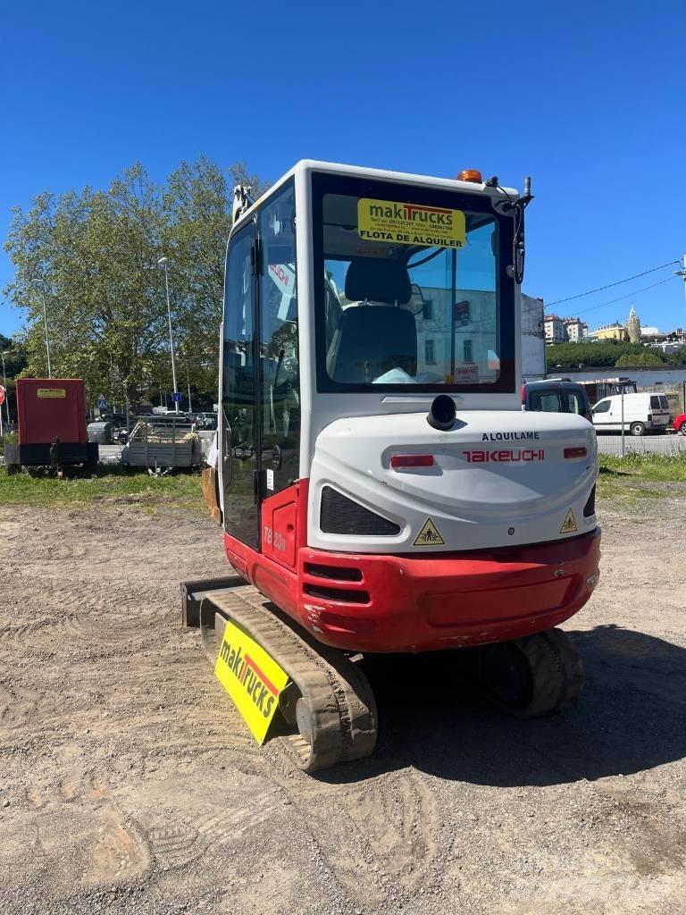 Takeuchi TB230 Minigraafmachines < 7t