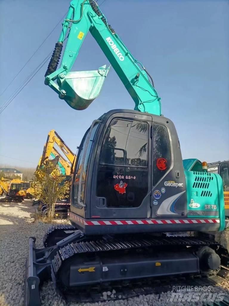 Kobelco SK 75 Midigraafmachines 7t - 12t