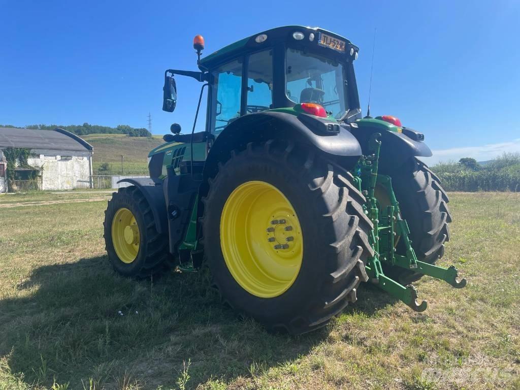 John Deere 6195 M Tractoren