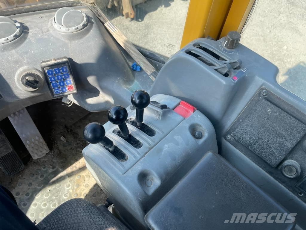 Volvo L 50 D Wielladers