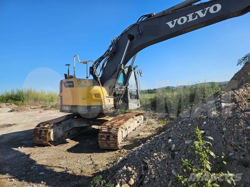 Volvo ECR 235 D Rupsgraafmachines