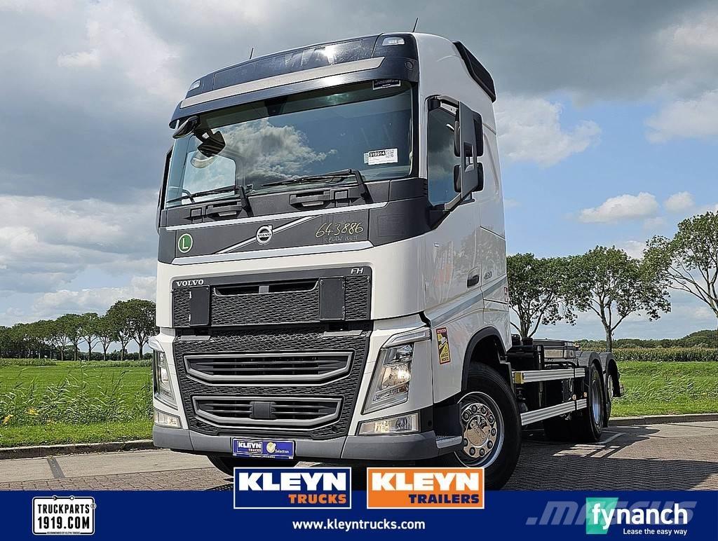 Volvo FH 460 Vrachtwagen met containersysteem