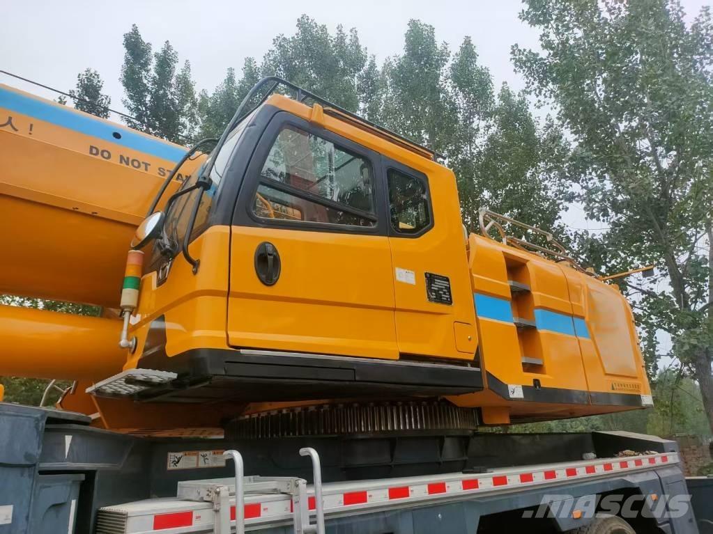 XCMG XCT130 Kranen voor alle terreinen
