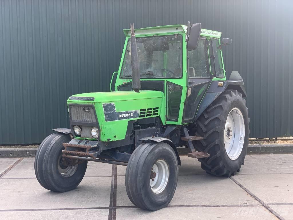 Deutz-Fahr D7207C Tractoren