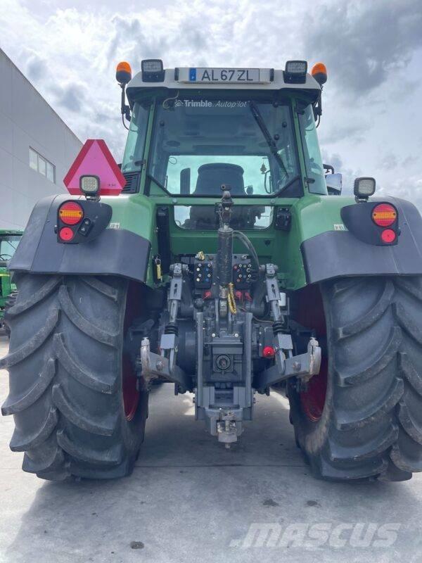 Fendt 820 Vario TMS Tractoren