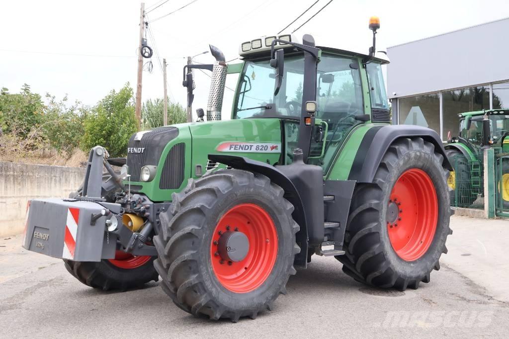 Fendt 820 Vario TMS Tractoren