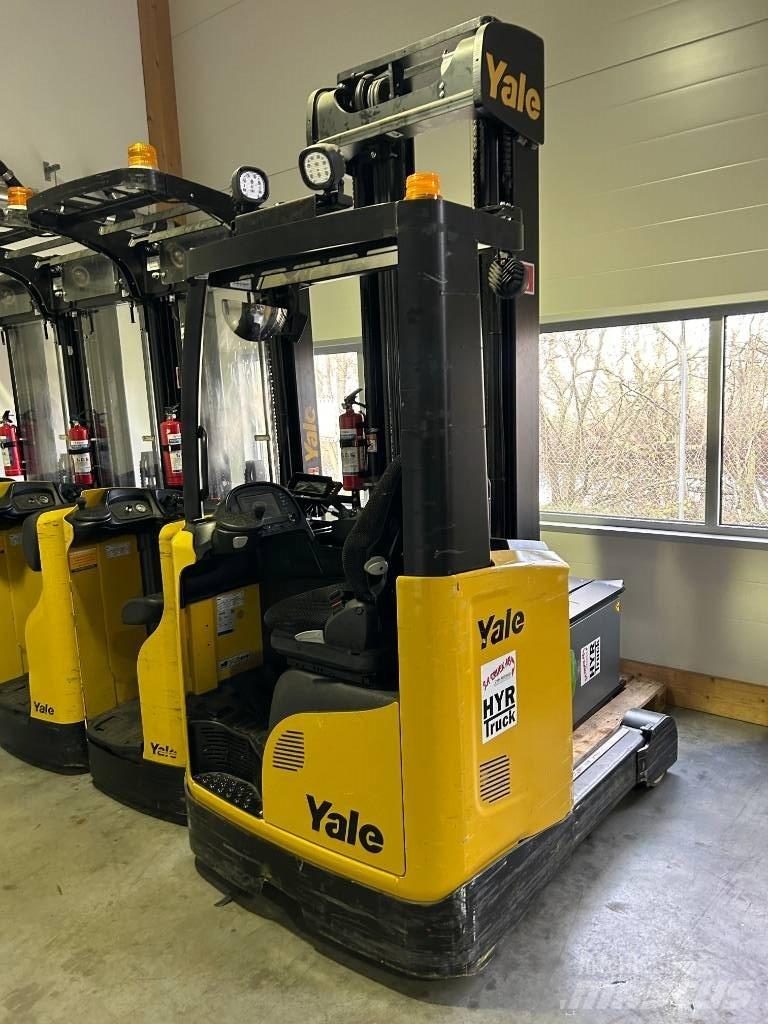 Yale MR14 Reachtruck voor hoog niveau