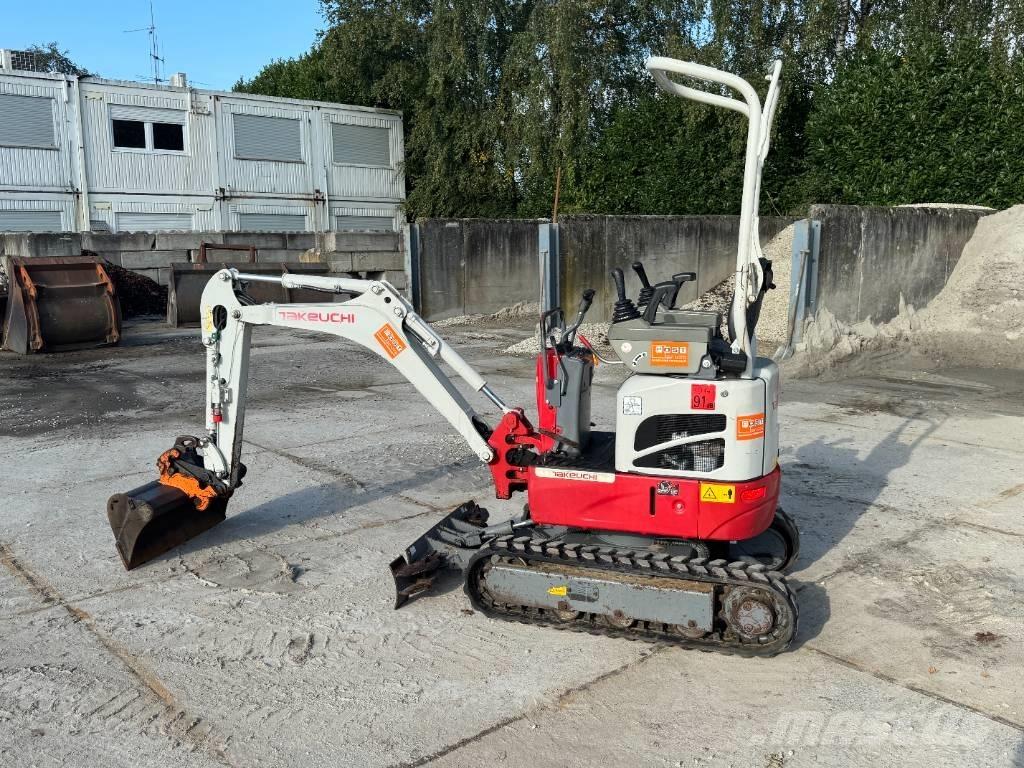 Takeuchi TB 210 R Minigraafmachines < 7t