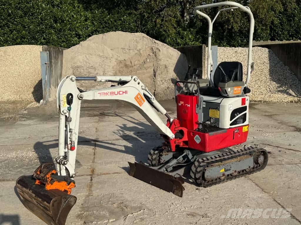 Takeuchi TB 210 R Minigraafmachines < 7t
