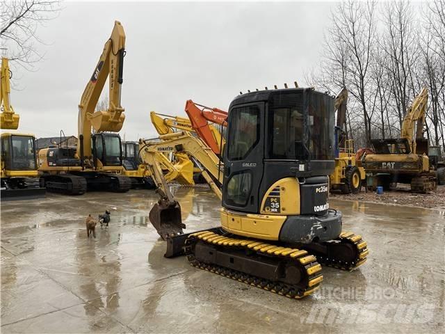 Komatsu PC35MR-2 Minigraafmachines < 7t