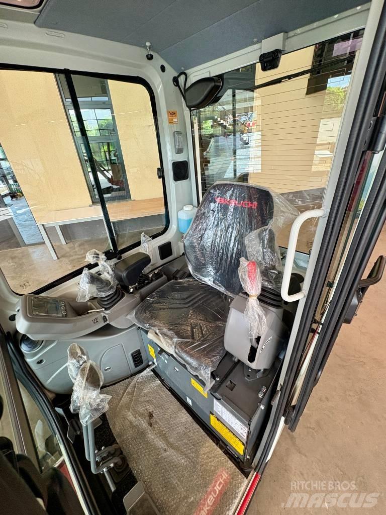 Takeuchi TB 216 Minigraafmachines < 7t