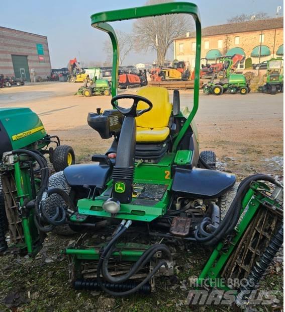 John Deere 7700 Golfbaanmaaiers