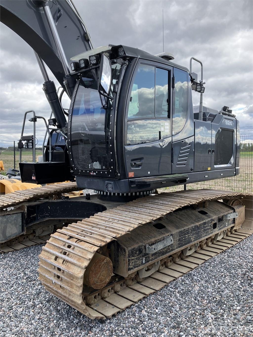 Liebherr R924 Rupsgraafmachines