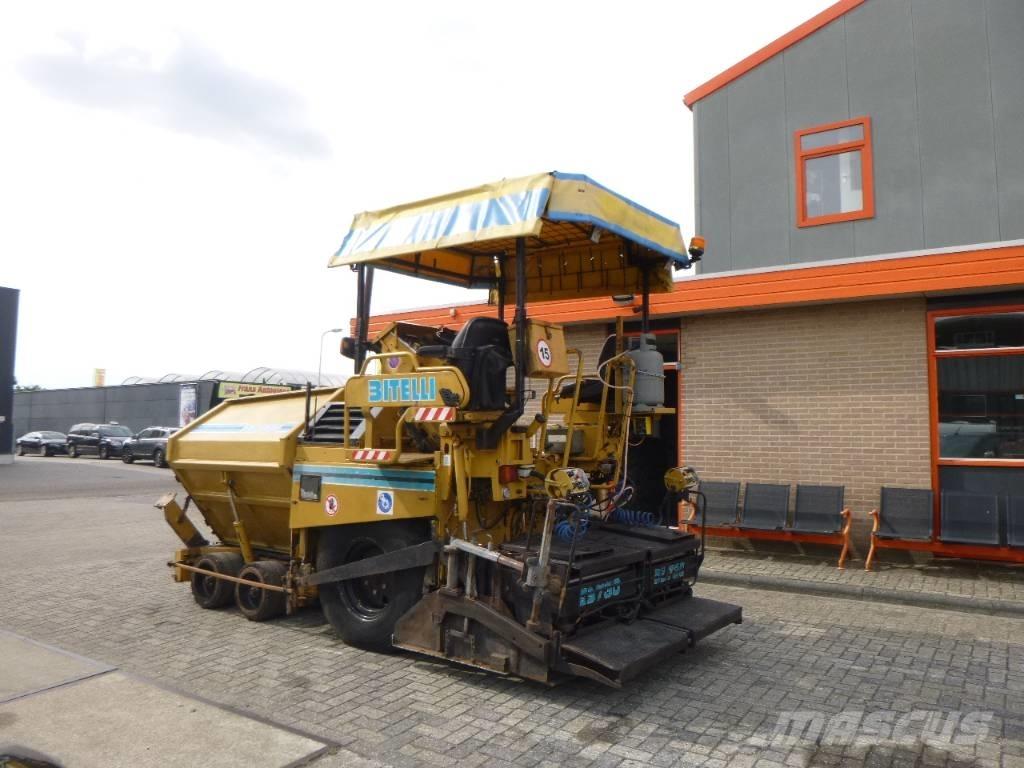 CAT BB730 Asfaltafwerkmachines