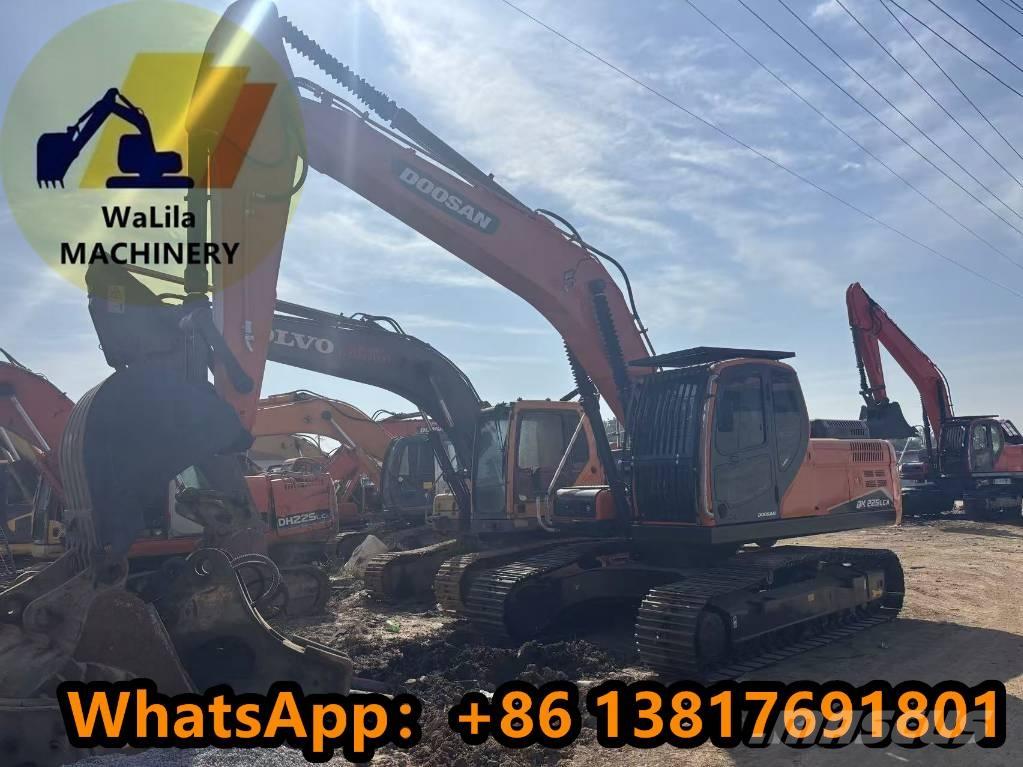 Doosan DX 225 LCA Rupsgraafmachines