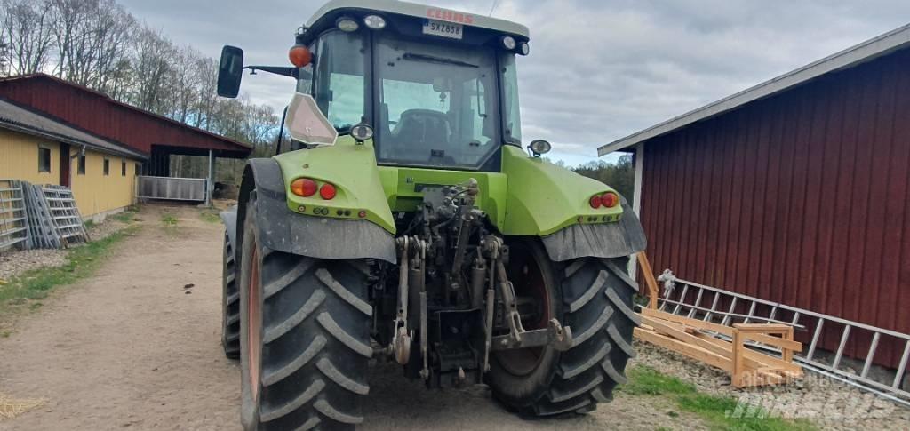 CLAAS Arion 510 Tractoren