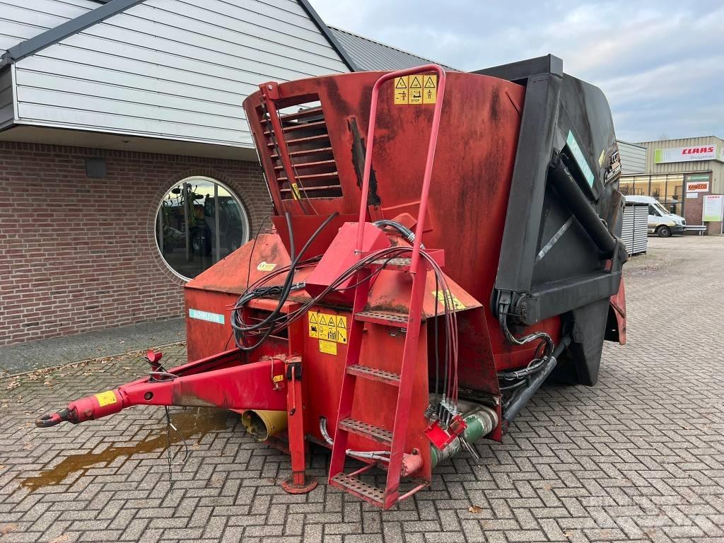 Schrijver Jumbo 10 Mengvoedermachines