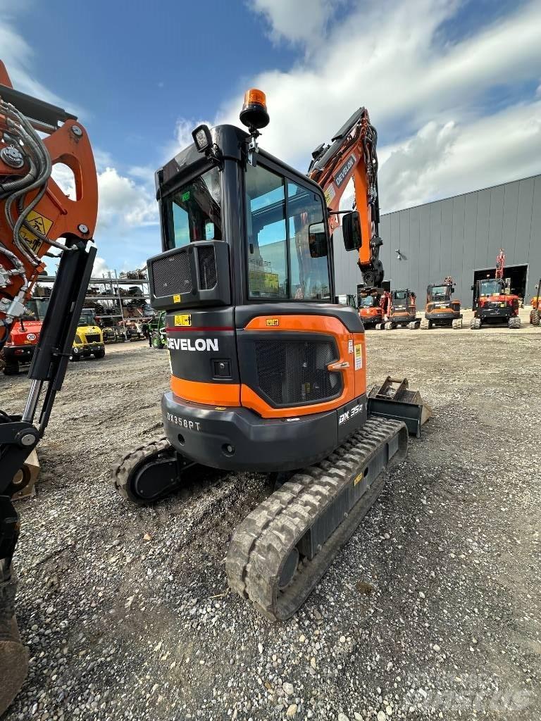 Develon DX 35 Z-7 Minigraafmachines < 7t