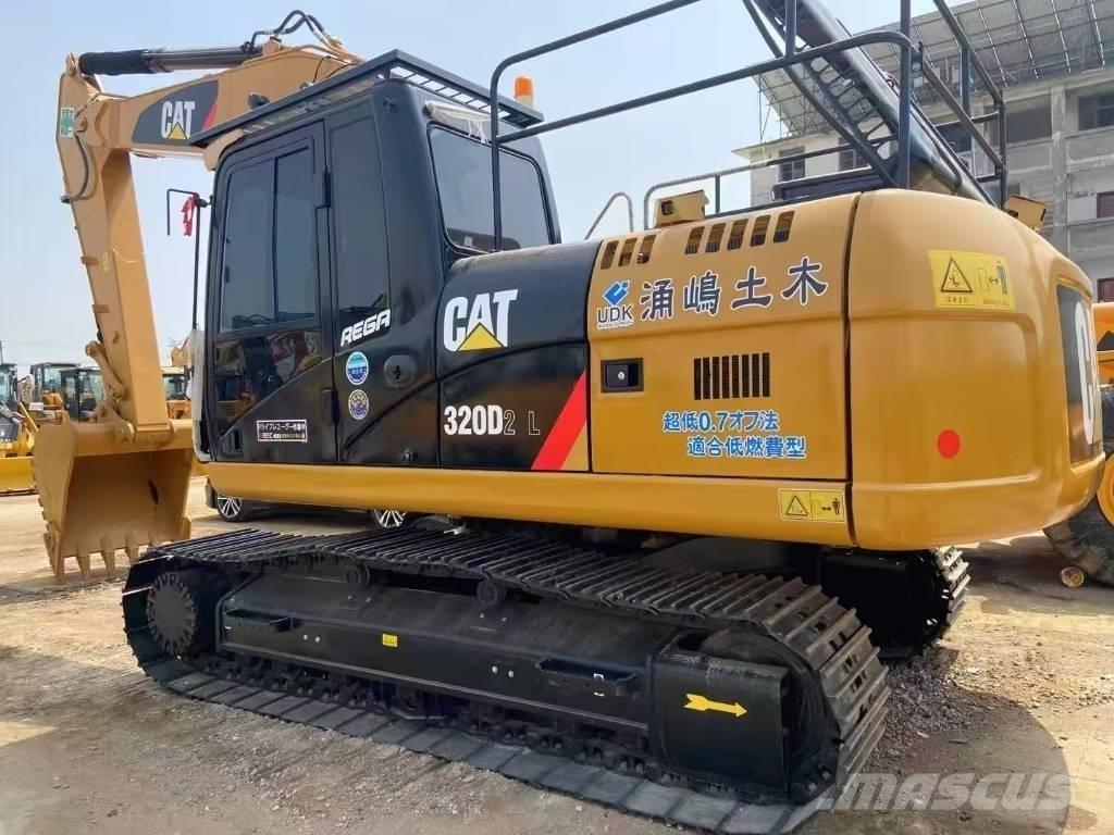 CAT 320D2L Rupsgraafmachines
