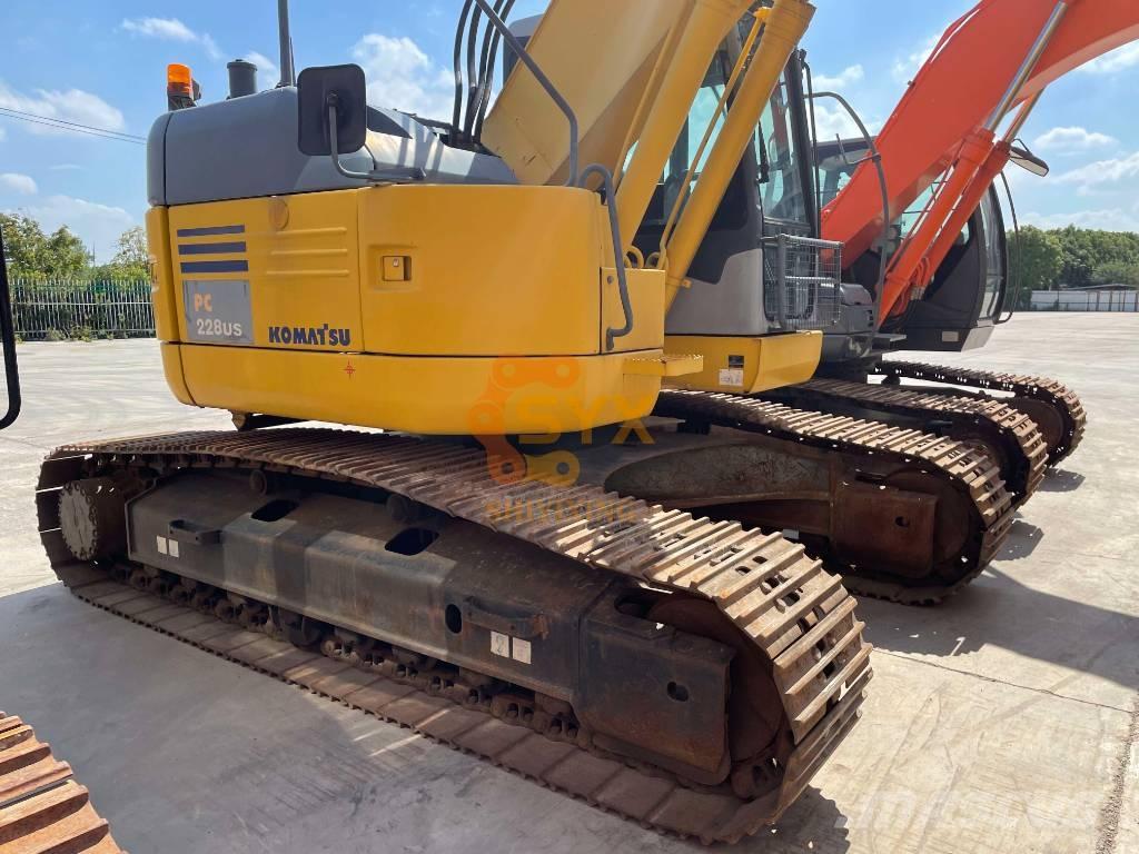Komatsu PC 228 US Rupsgraafmachines
