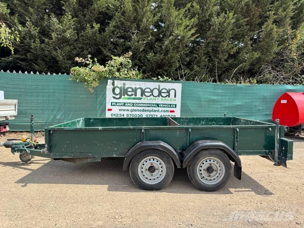  MEREDITH & EYRE 8 X 5 Gesloten opbouw trailers