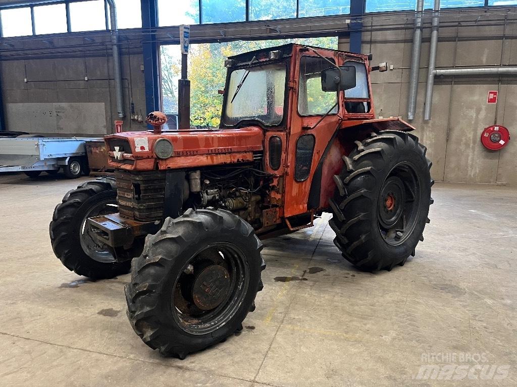 Massey Ferguson 168 Tractoren