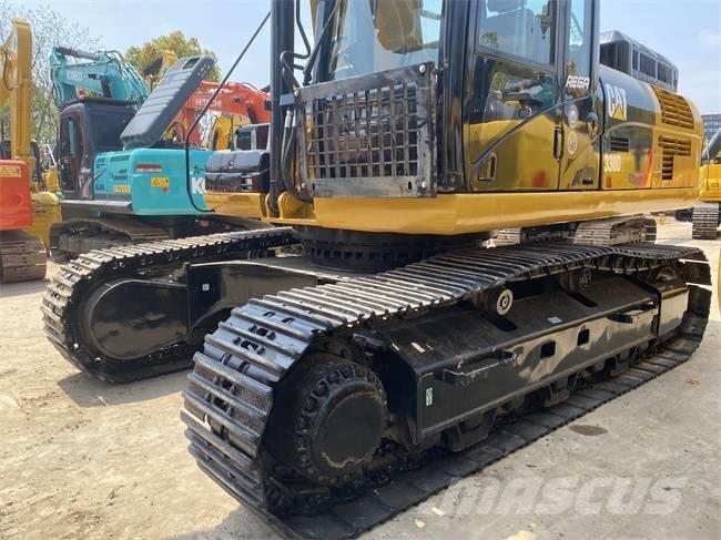 CAT 330 D 2L Rupsgraafmachines