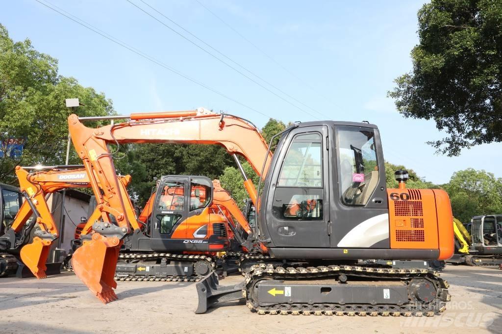 Hitachi ZX 60 Rupsgraafmachines