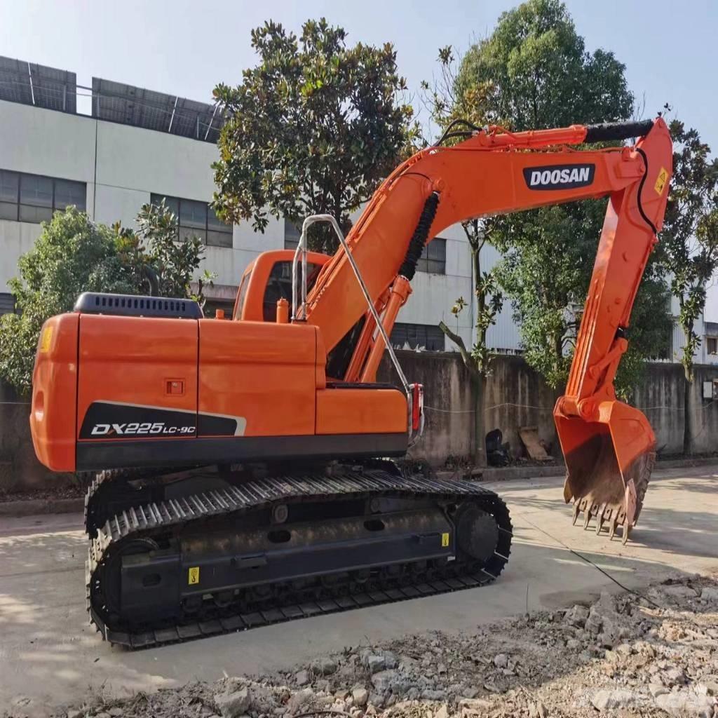 Doosan DX225LC-9C Rupsgraafmachines