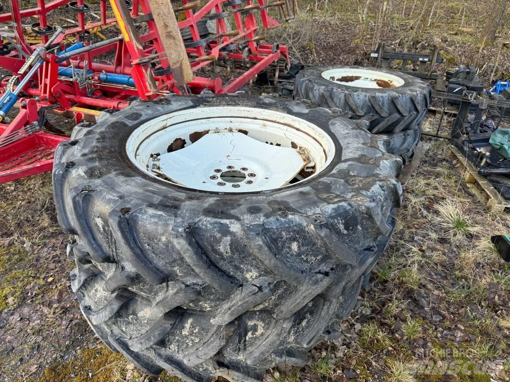 New Holland TS110 Tractoren