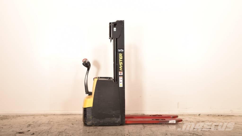 Hyster S 1.6 Stapelaar meeloop