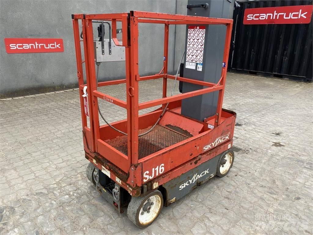 SkyJack SJ16 Personenliften en invalideliften