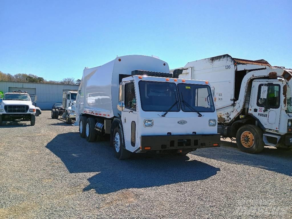  2011 Crane Carrier Vuilniswagens